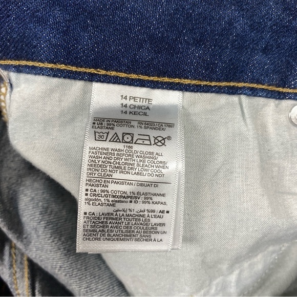 NEW Old Navy High Rise O.G. Straight Secret Smooth Pockets Womens Size 14 Petite - Picture 9 of 9